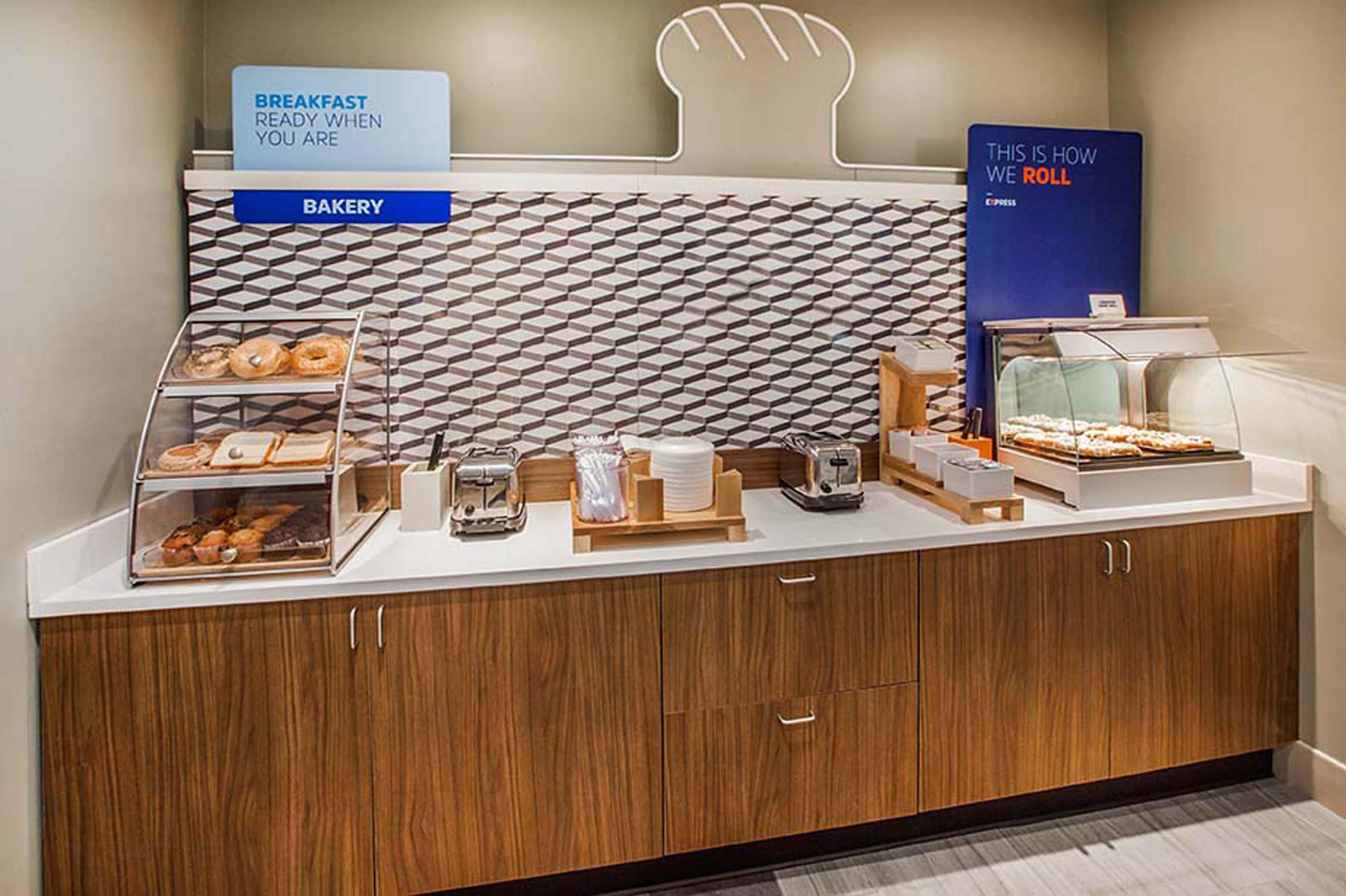 Holiday Inn Express Natchez South West By Ihg Bagian luar foto